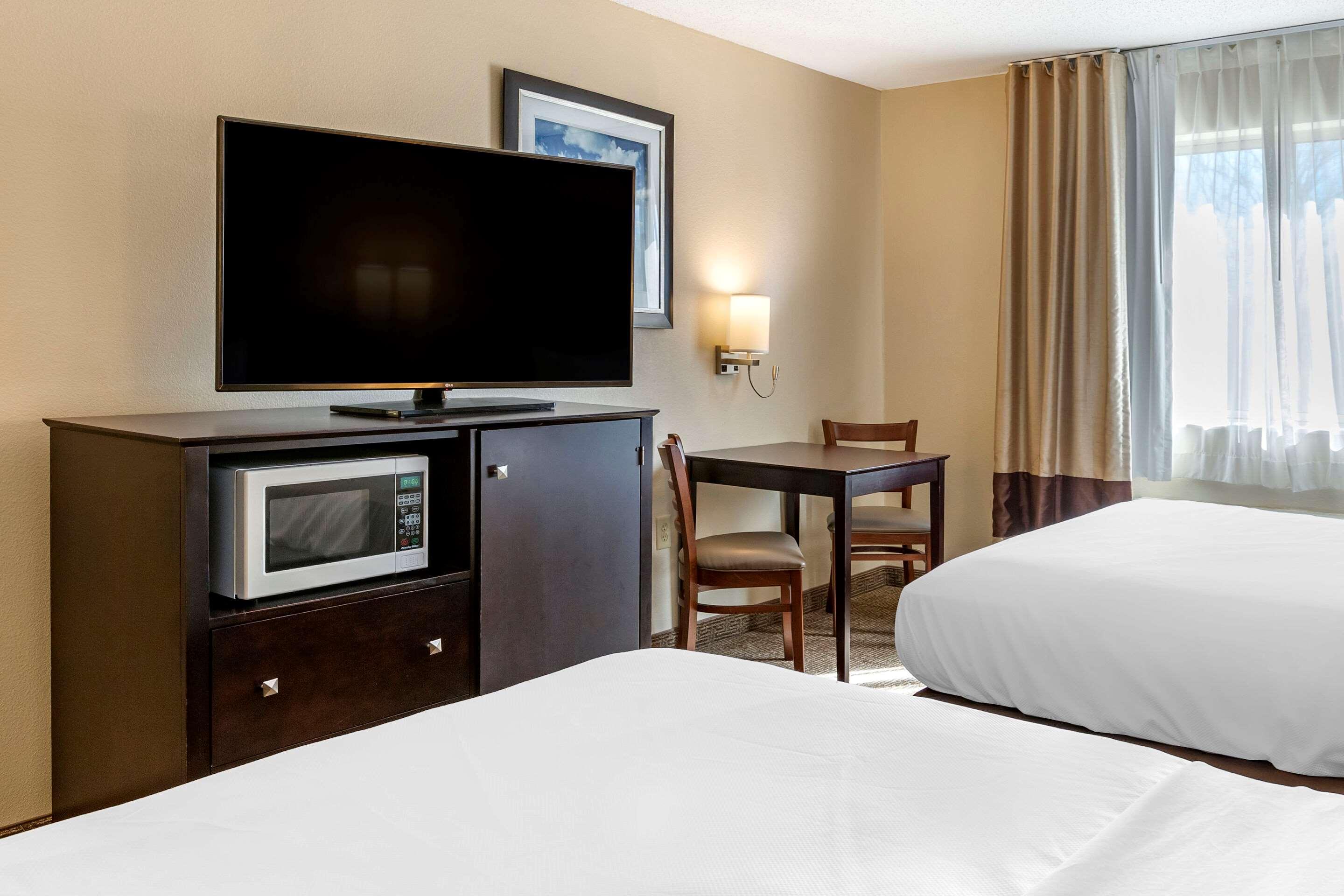 Comfort Inn & Suites Paw Paw Exteriör bild