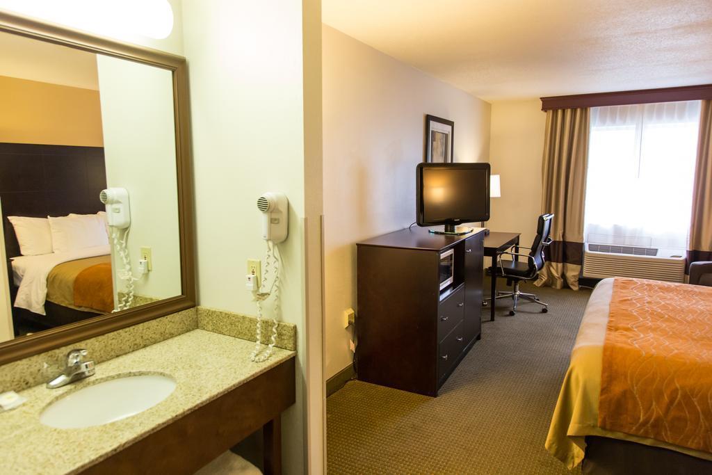 Comfort Inn & Suites Paw Paw Exteriör bild