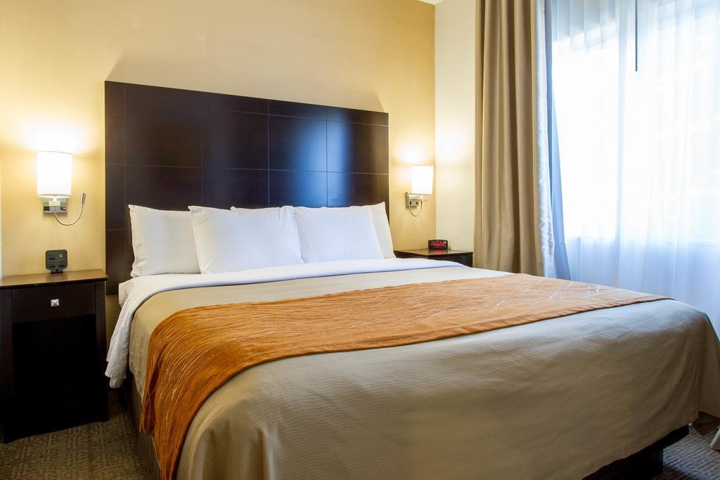 Comfort Inn & Suites Paw Paw Exteriör bild