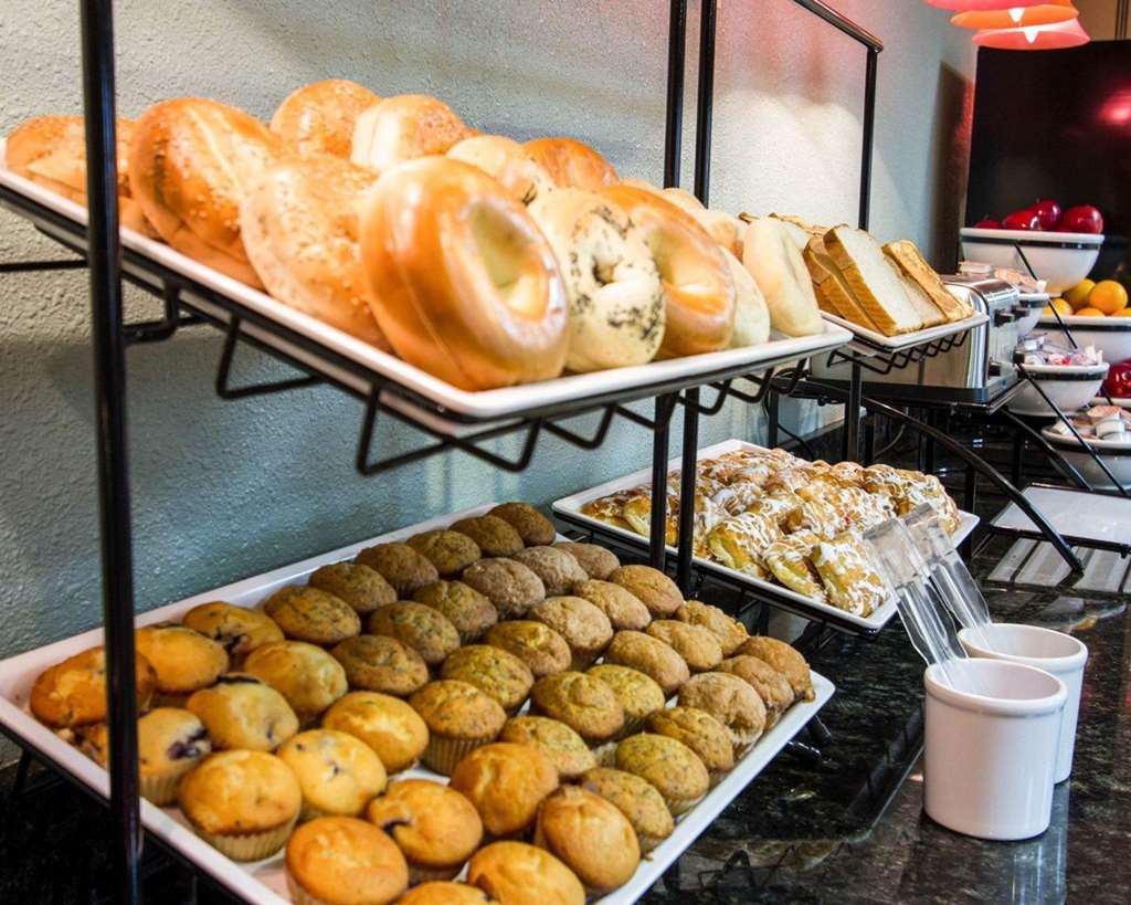 Comfort Inn & Suites Paw Paw Restaurang bild